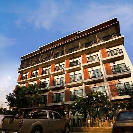 B2 Khamtieng Boutique & Budget Hotel Chiang Mai Bagian luar foto