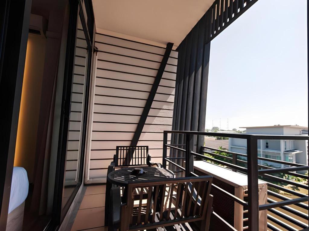 B2 Khamtieng Boutique & Budget Hotel Chiang Mai Bagian luar foto